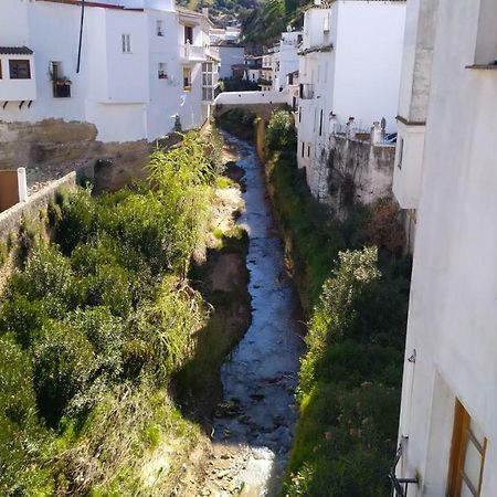 Ferienwohnung Apartamento Con Vistas Al Rio Setenil De Las Bodegas Exterior foto